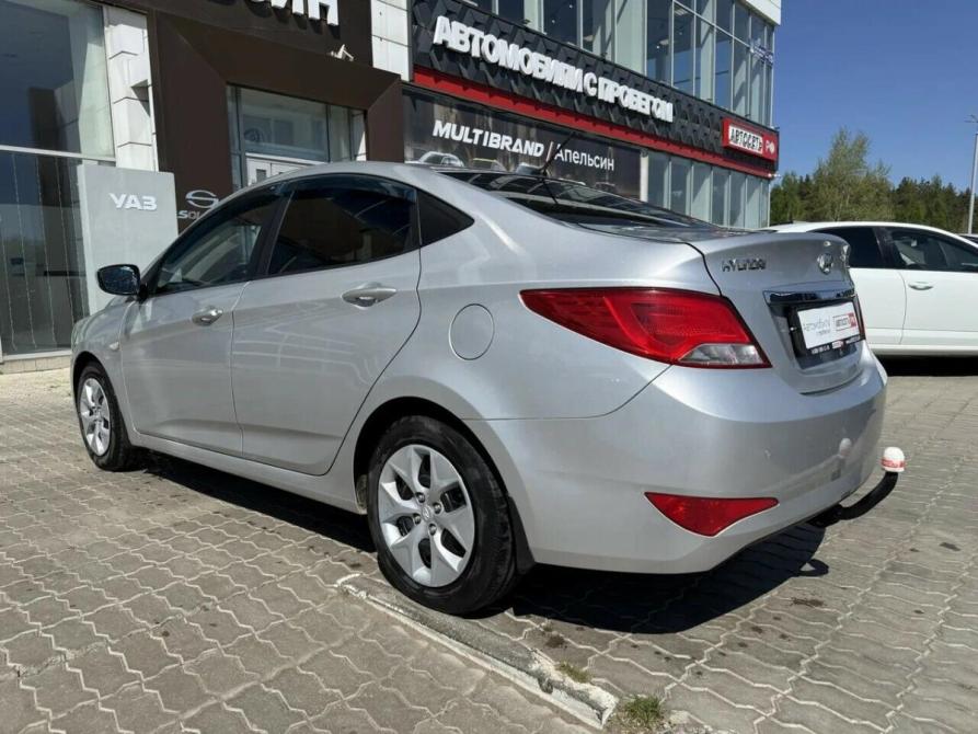 Hyundai Solaris I Рестайлинг Набережные Челны  - изображение 18