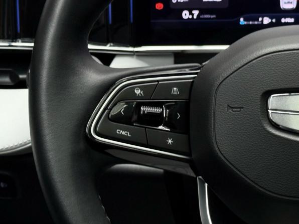 Geely Atlas II с пробегом 2024 года, цена 2 979 000 рублей, 28103 км, внедорожник, Автокод Объявления