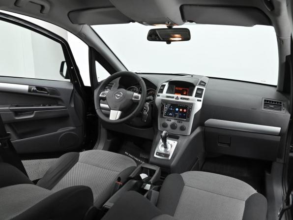 Opel Zafira B Рестайлинг с пробегом 2012 года, цена 799 000 рублей, 228000 км, компактвэн, Автокод Объявления