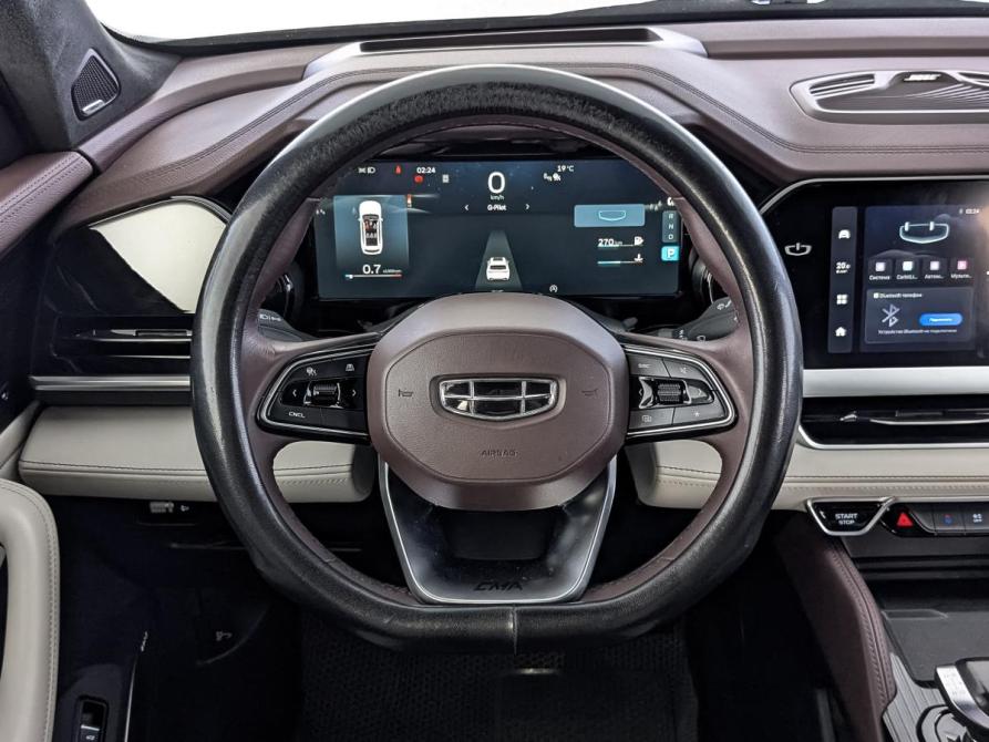 Geely Monjaro I Москва  - изображение 21