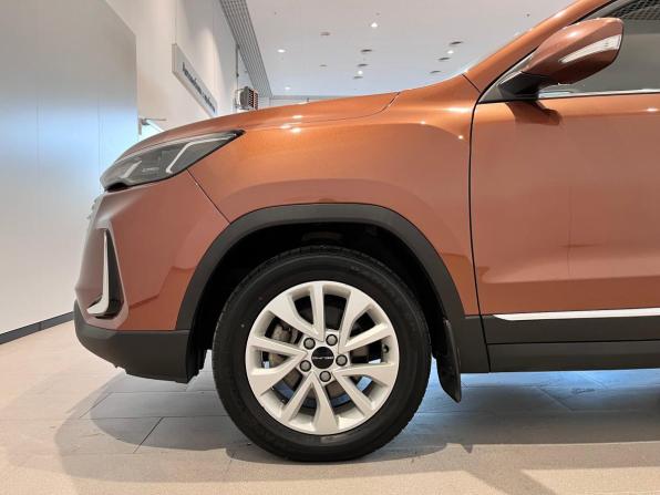 BAIC X35 с пробегом 2023 года, цена 1 299 000 рублей, 106518 км, внедорожник, Автокод Объявления