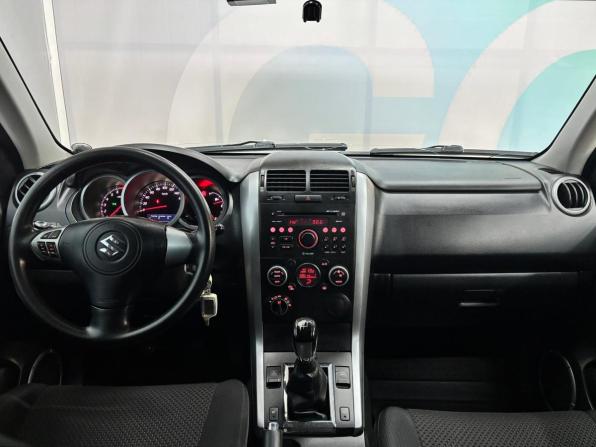 Suzuki Grand Vitara II Рестайлинг с пробегом 2010 года, цена 980 000 рублей, 147700 км, внедорожник, Автокод Объявления