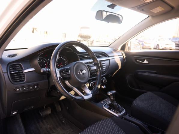 Kia Rio IV с пробегом 2019 года, цена 1 347 000 рублей, 174080 км, хэтчбек, Автокод Объявления