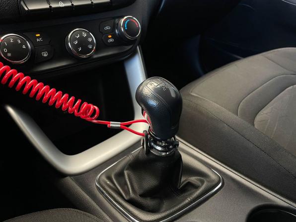 Kia Ceed II с пробегом 2012 года, цена 895 000 рублей, 102095 км, хэтчбек, Автокод Объявления
