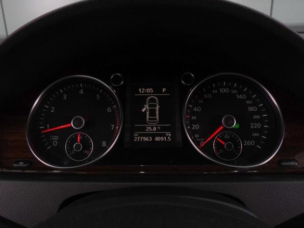 Volkswagen Passat B7 с пробегом 2012 года, цена 1 272 000 рублей, 277963 км, седан, Автокод Объявления