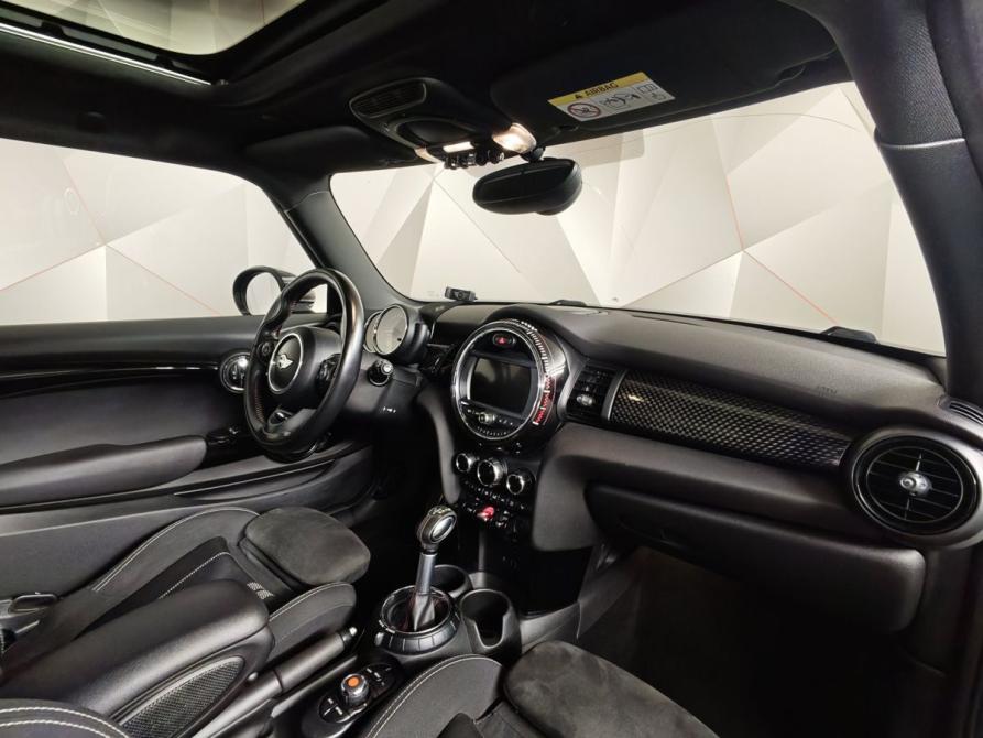 Mini Hatch III (F55/F56) Москва  - изображение 13