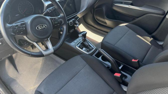 Kia Rio IV Рестайлинг с пробегом 2021 года, цена 1 475 000 рублей, 143623 км, седан, Автокод Объявления