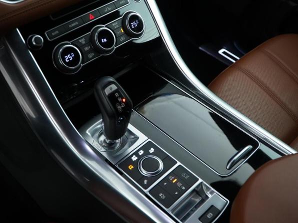 Land Rover Range Rover Sport II с пробегом 2015 года, цена 4 077 077 рублей, 98379 км, внедорожник, Автокод Объявления