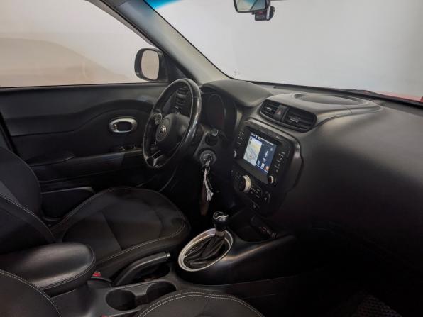 Kia Soul II Рестайлинг с пробегом 2018 года, цена 1 550 000 рублей, 165396 км, хэтчбек, Автокод Объявления