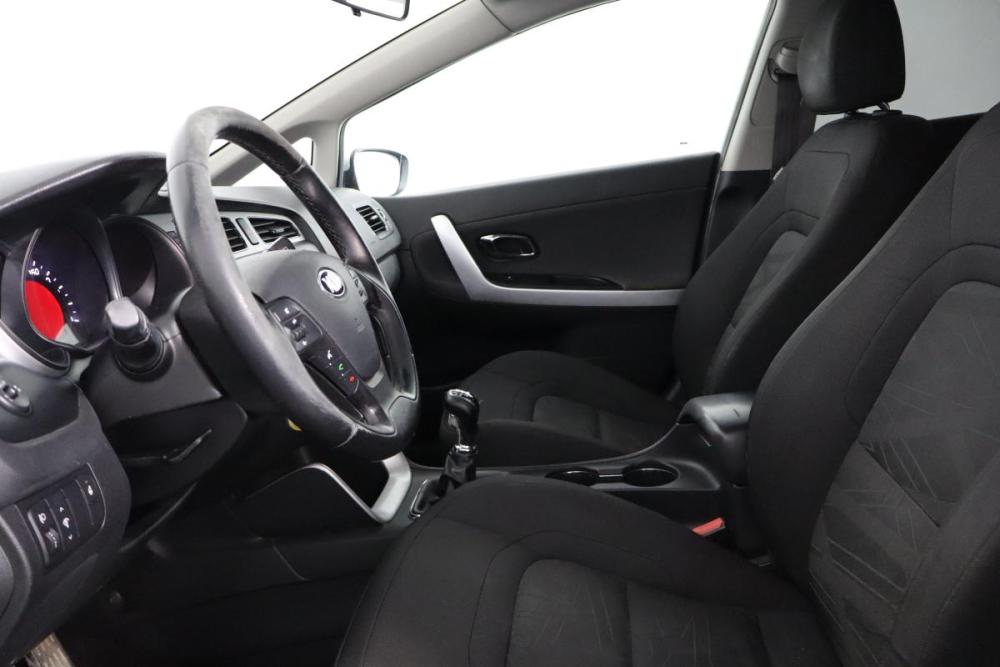 Kia Ceed II Санкт-Петербург  - изображение 8
