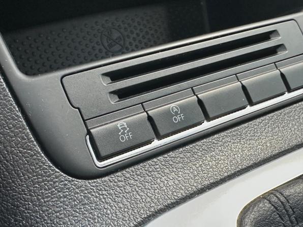 Volkswagen Tiguan I Рестайлинг с пробегом 2014 года, цена 1 099 000 рублей, 215000 км, внедорожник, Автокод Объявления