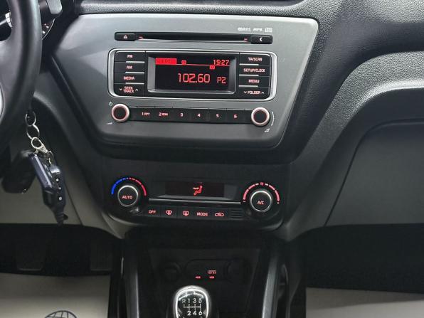 Kia Rio III с пробегом 2015 года, цена 899 000 рублей, 208520 км, седан, Автокод Объявления