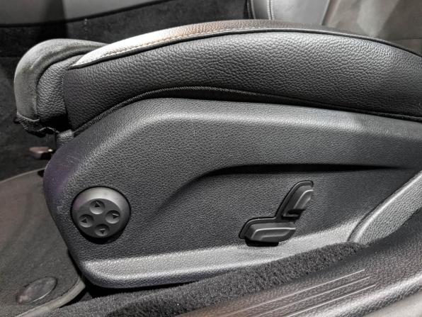 Mercedes-Benz E-Класс V (W213 S213 C238) Рестайлинг с пробегом 2021 года, цена 4 150 000 рублей, 70800 км, седан, Автокод Объявления