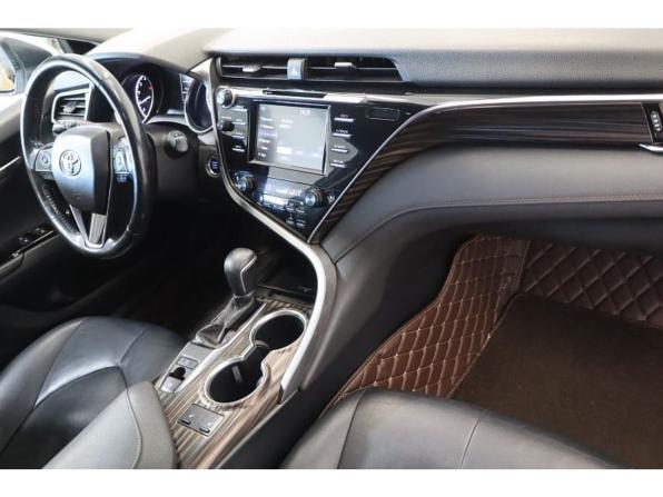 Toyota Camry VIII (XV70) с пробегом 2019 года, цена 2 219 000 рублей, 284520 км, седан, Автокод Объявления