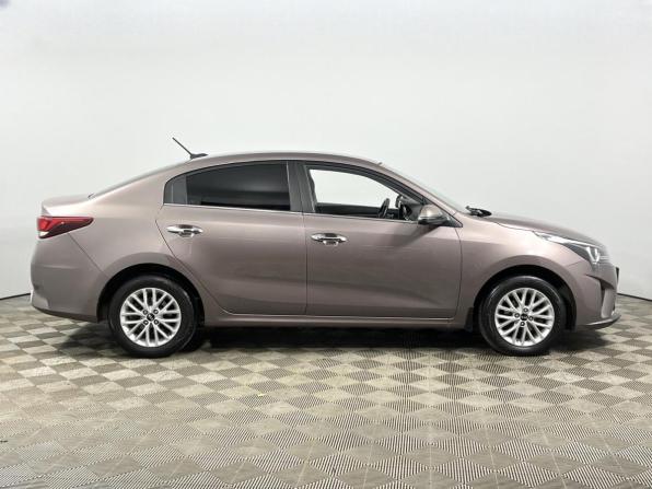 Kia Rio IV Рестайлинг с пробегом 2020 года, цена 1 595 000 рублей, 109667 км, седан, Автокод Объявления