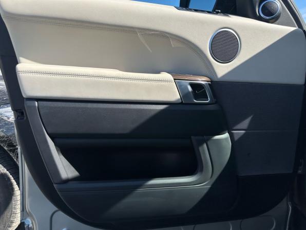 Land Rover Range Rover Sport II с пробегом 2014 года, цена 3 290 000 рублей, 85594 км, внедорожник, Автокод Объявления