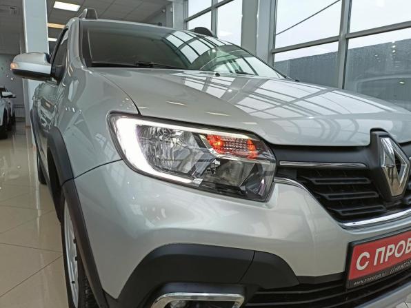 Renault Sandero II Рестайлинг с пробегом 2019 года, цена 853 000 рублей, 60000 км, хэтчбек, Автокод Объявления