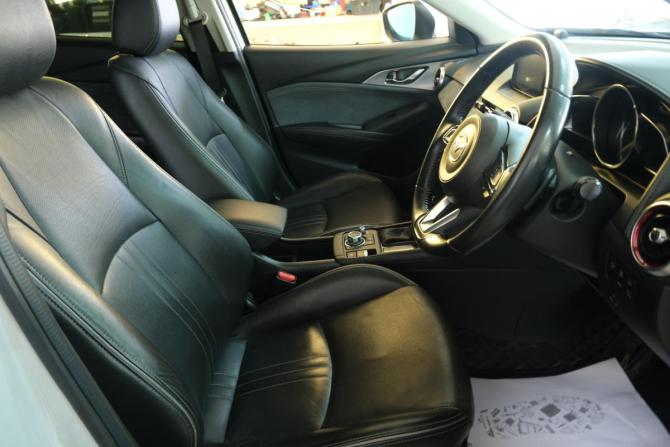 Mazda CX-3 I Рестайлинг с пробегом 2018 года, цена 1 859 000 рублей, 88725 км, внедорожник, Автокод Объявления