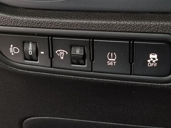 Kia Rio IV с пробегом 2017 года, цена 1 033 000 рублей, 221862 км, седан, Автокод Объявления