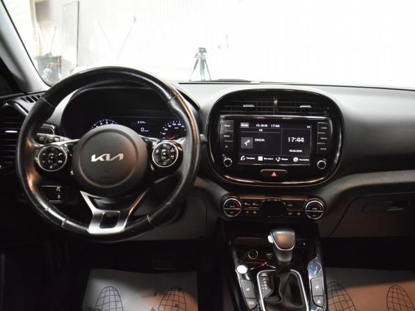 Kia Soul III с пробегом 2021 года, цена 1 749 000 рублей, 106000 км, хэтчбек, Автокод Объявления
