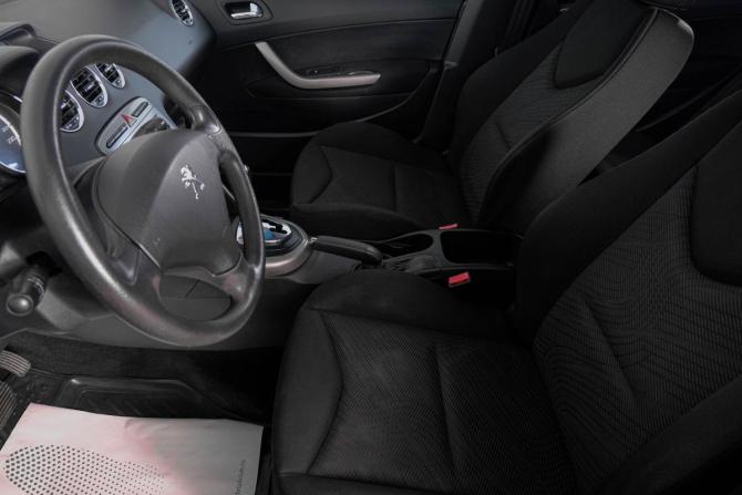 Peugeot 308 I Рестайлинг с пробегом 2011 года, цена 419 000 рублей, 106000 км, хэтчбек, Автокод Объявления