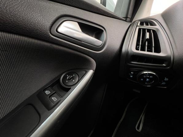 Ford Focus III с пробегом 2011 года, цена 780 000 рублей, 150408 км, хэтчбек, Автокод Объявления
