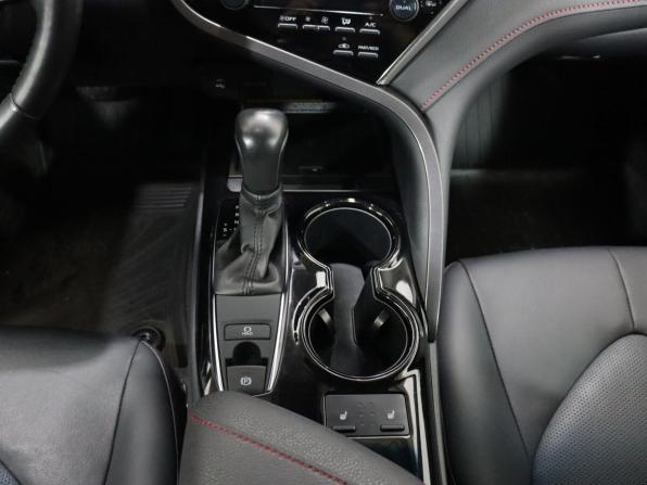 Toyota Camry VIII (XV70) с пробегом 2020 года, цена 3 299 000 рублей, 36563 км, седан, Автокод Объявления
