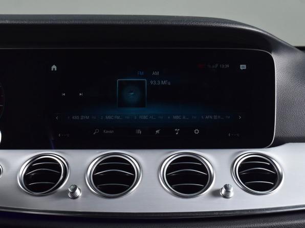 Mercedes-Benz E-Класс V (W213 S213 C238) Рестайлинг с пробегом 2021 года, цена 4 495 995 рублей, 99332 км, седан, Автокод Объявления