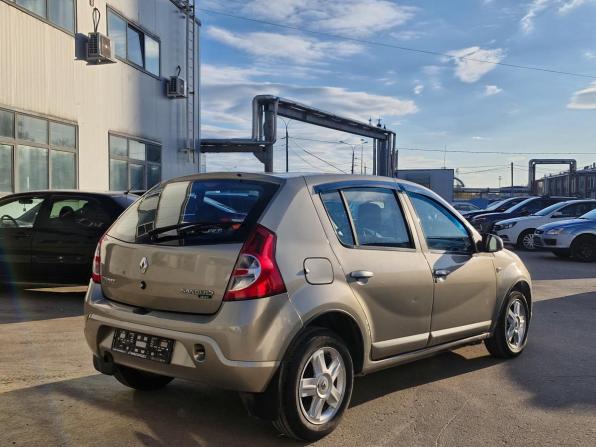 Renault Sandero I с пробегом 2011 года, цена 649 000 рублей, 133786 км, хэтчбек, Автокод Объявления