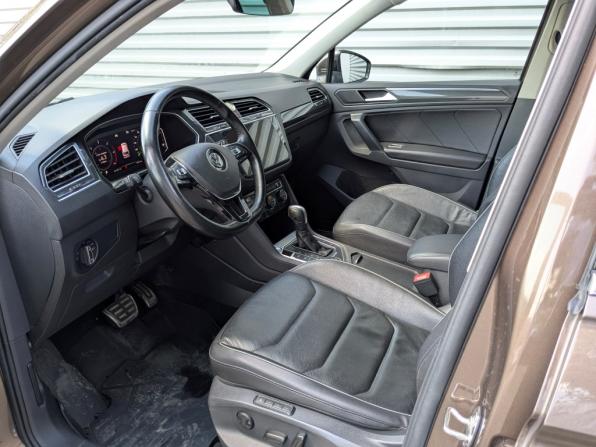 Volkswagen Tiguan II с пробегом 2019 года, цена 2 345 000 рублей, 185000 км, внедорожник, Автокод Объявления