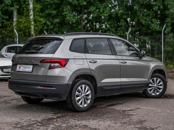 Skoda Karoq I с пробегом 2020 года, цена 2 020 000 рублей, 103747 км, внедорожник, Автокод Объявления