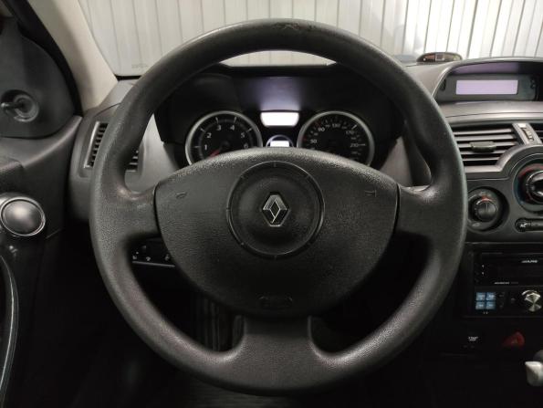 Renault Megane II Рестайлинг с пробегом 2008 года, цена 445 000 рублей, 158000 км, седан, Автокод Объявления