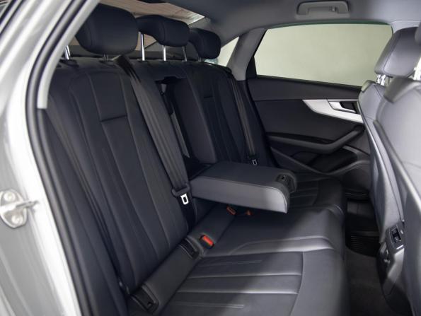 Audi A4 V (B9) Рестайлинг с пробегом 2021 года, цена 3 499 000 рублей, 40363 км, седан, Автокод Объявления