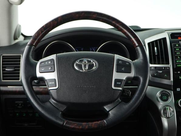 Toyota Land Cruiser 200 Series Рестайлинг 1 с пробегом 2014 года, цена 4 945 055 рублей, 99525 км, внедорожник, Автокод Объявления