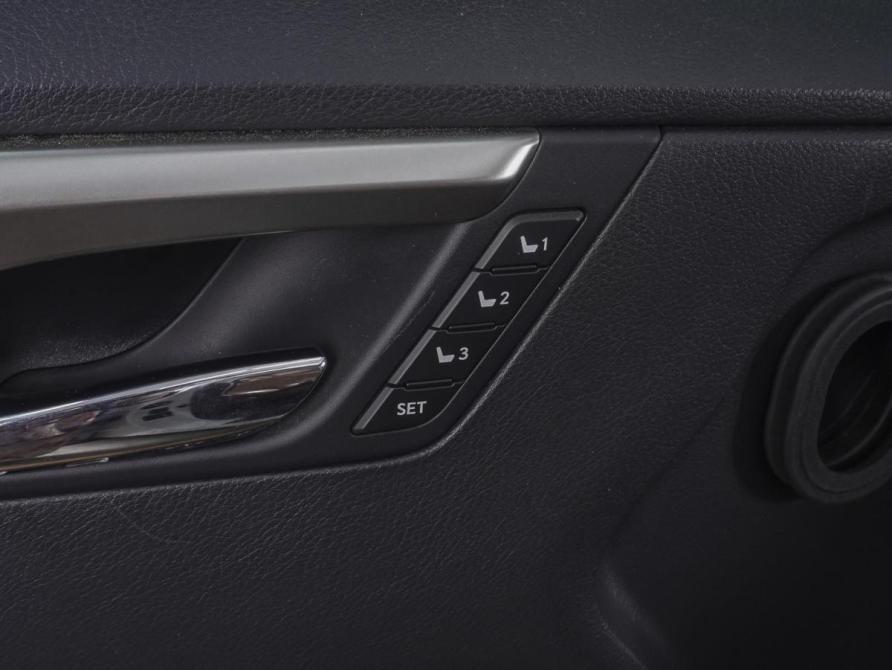 Lexus RX IV Рестайлинг Ростов-на-Дону  - изображение 16