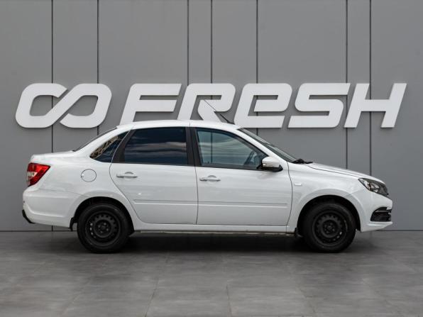 Lada (ВАЗ) Granta I Рестайлинг с пробегом 2019 года, цена 799 000 рублей, 172801 км, седан, Автокод Объявления
