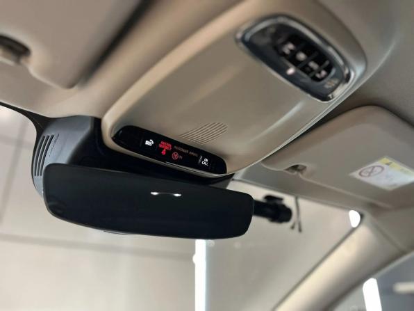 Volvo V60 Cross Country II с пробегом 2020 года, цена 3 300 000 рублей, 101000 км, универсал, Автокод Объявления