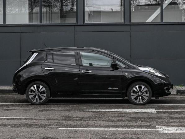 Nissan Leaf I (ZE0/AZE0) с пробегом 2016 года, цена 1 119 000 рублей, 94788 км, хэтчбек, Автокод Объявления