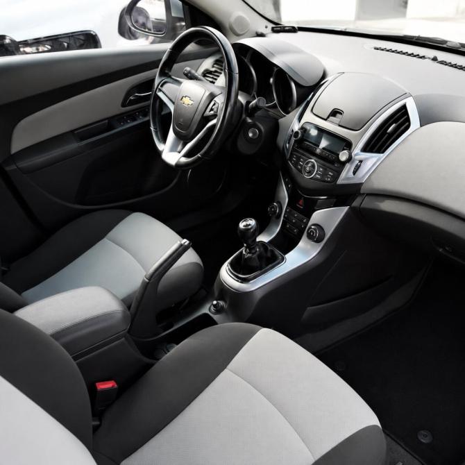 Chevrolet Cruze I Рестайлинг Набережные Челны  - изображение 17