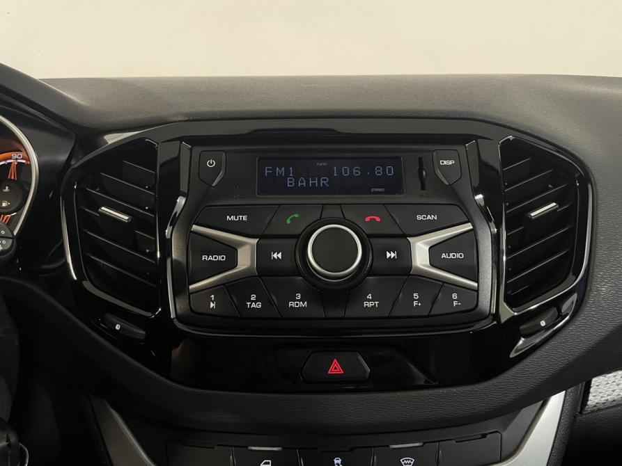 Lada (ВАЗ) Vesta I Великий Новгород  - изображение 16