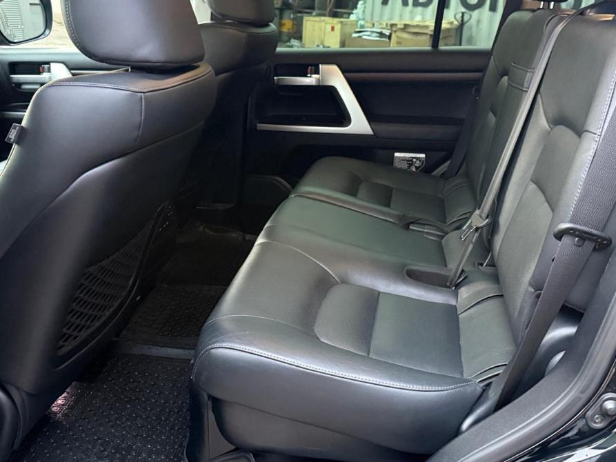 Toyota Land Cruiser 200 Series Рестайлинг 2 Москва  - изображение 12