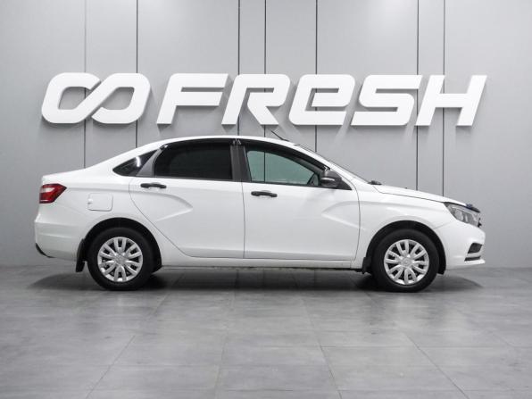 Lada (ВАЗ) Vesta I с пробегом 2017 года, цена 929 000 рублей, 178252 км, седан, Автокод Объявления