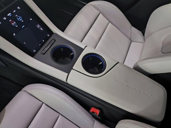 Porsche Taycan I с пробегом 2021 года, цена 8 790 000 рублей, 21448 км, седан, Автокод Объявления