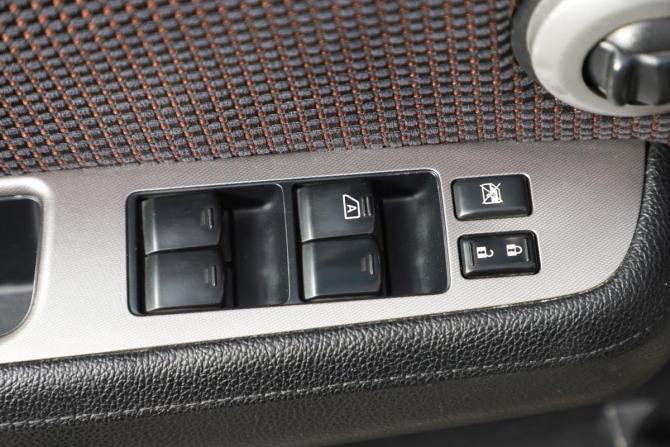 Nissan Tiida I с пробегом 2010 года, цена 699 000 рублей, 166000 км, хэтчбек, Автокод Объявления
