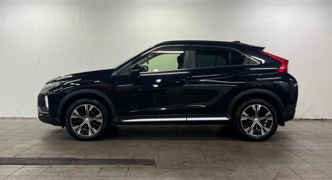 Mitsubishi Eclipse Cross I с пробегом 2018 года, цена 1 950 000 рублей, 72700 км, внедорожник, Автокод Объявления