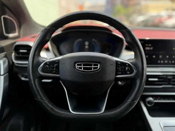 Geely Coolray I с пробегом 2022 года, цена 1 899 000 рублей, 51463 км, внедорожник, Автокод Объявления