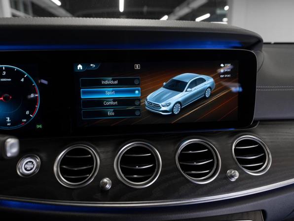 Mercedes-Benz E-Класс V (W213 S213 C238) Рестайлинг с пробегом 2020 года, цена 3 980 000 рублей, 111211 км, седан, Автокод Объявления