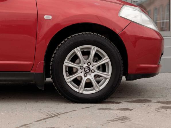 Nissan Tiida I с пробегом 2004 года, цена 500 000 рублей, 164649 км, хэтчбек, Автокод Объявления