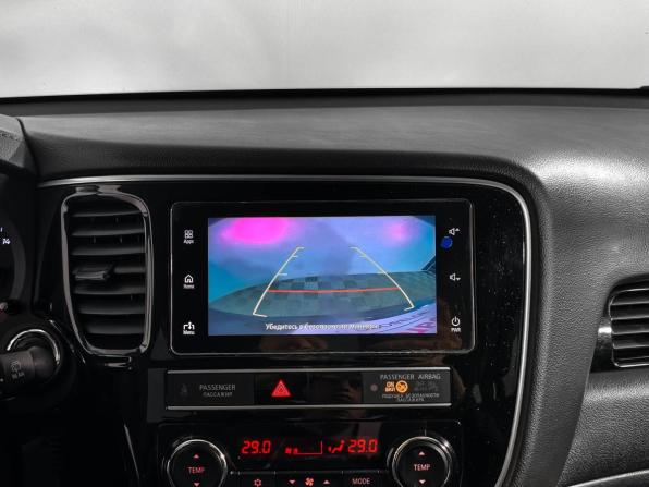Mitsubishi Outlander III Рестайлинг 3 с пробегом 2019 года, цена 1 819 000 рублей, 126074 км, внедорожник, Автокод Объявления
