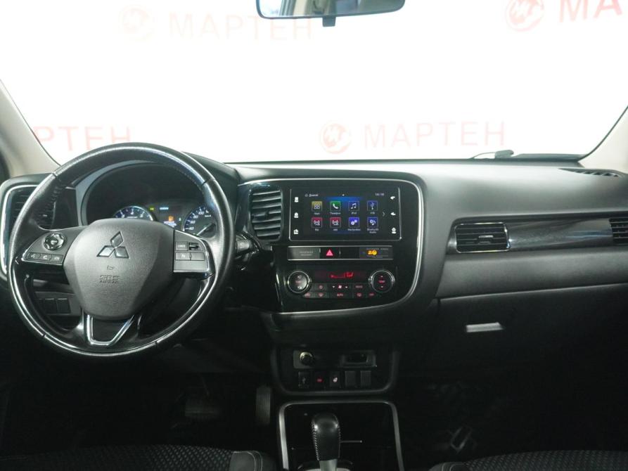 Mitsubishi Outlander III Рестайлинг 3 Вологда  - изображение 15